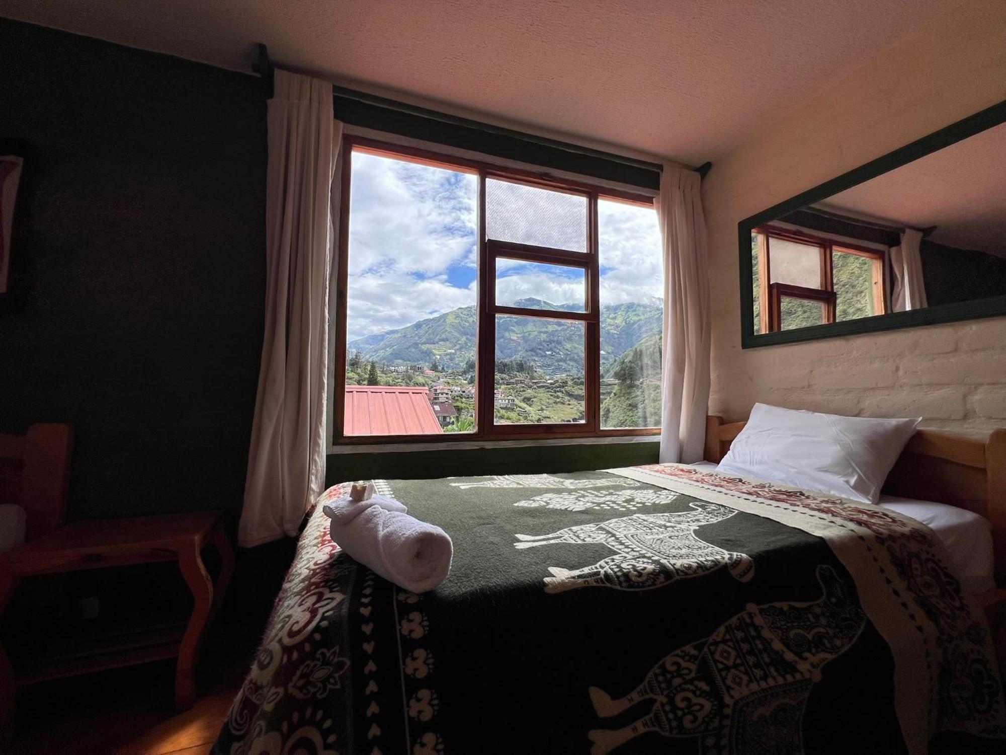 La Casa Verde Eco Guest House Баньйос Номер фото