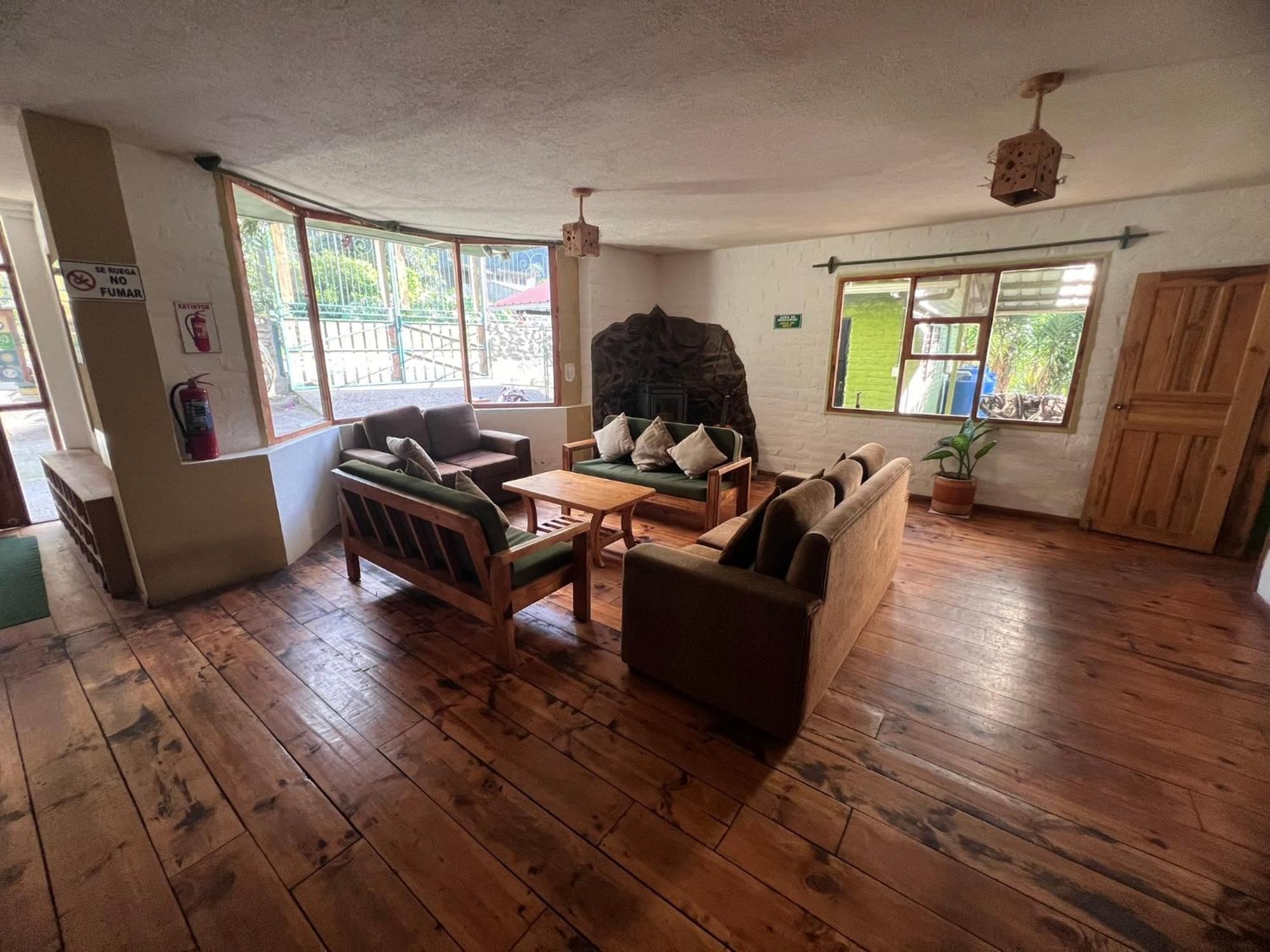 La Casa Verde Eco Guest House Баньйос Екстер'єр фото