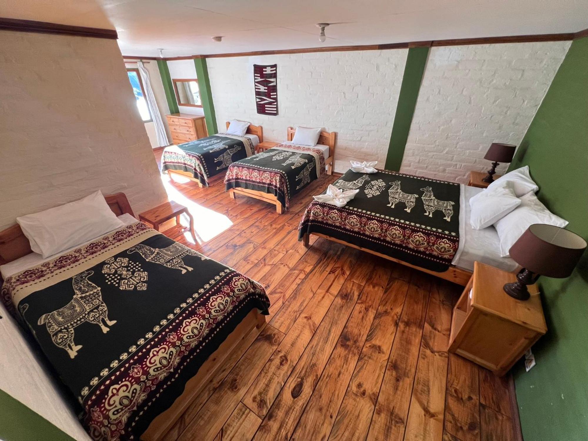 La Casa Verde Eco Guest House Баньйос Номер фото