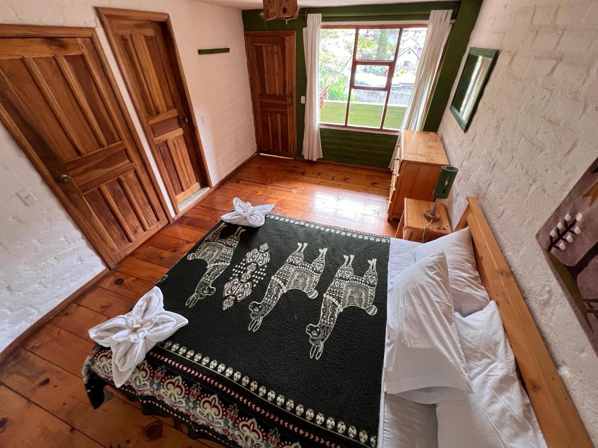 La Casa Verde Eco Guest House Баньйос Номер фото