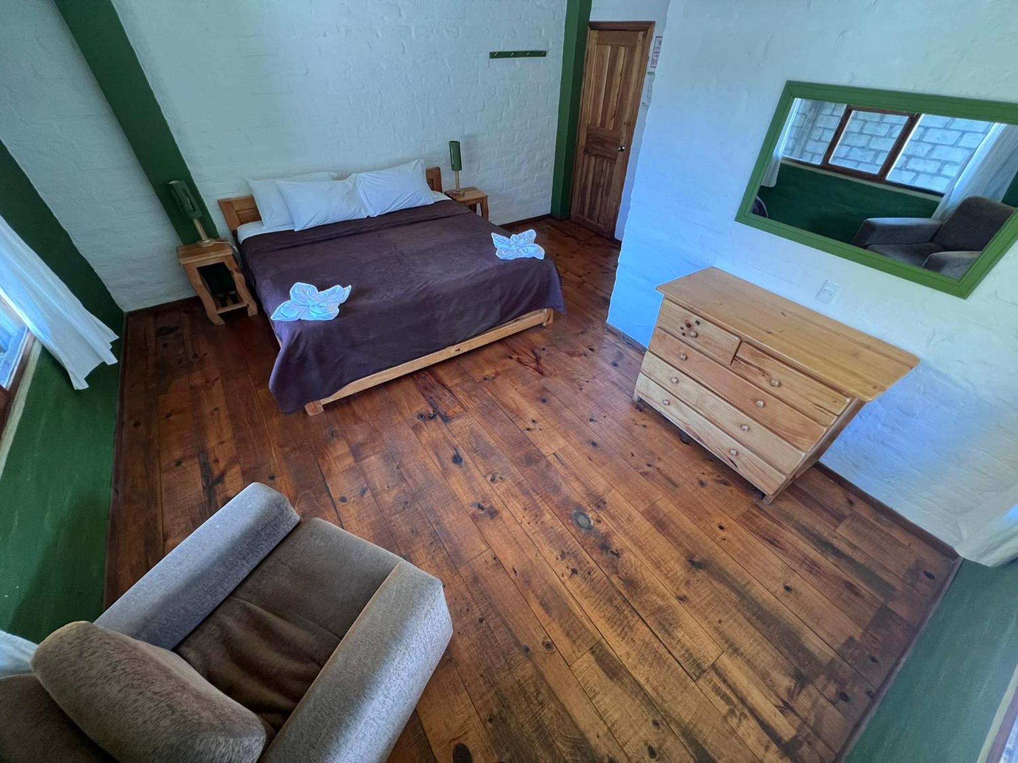 La Casa Verde Eco Guest House Баньйос Номер фото